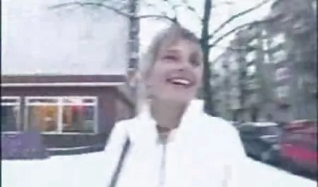 Досвід Зрілі баби порно відео подруги - Брітні Амбер трахкає з великим членом