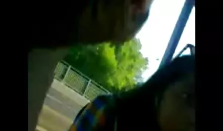 Гаряча зрілі мамки відео